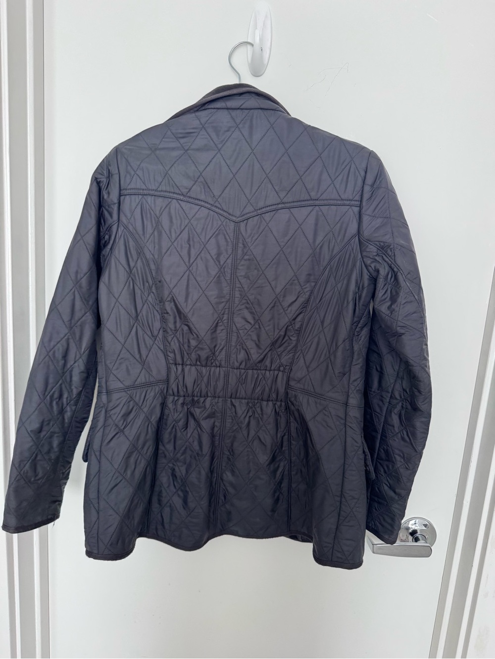 Barbour Quilted Cavalry Jacket in Black - Picture 7 of 7